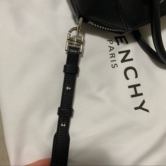 Givenchy Antigona Mini - Picture 6 of 13